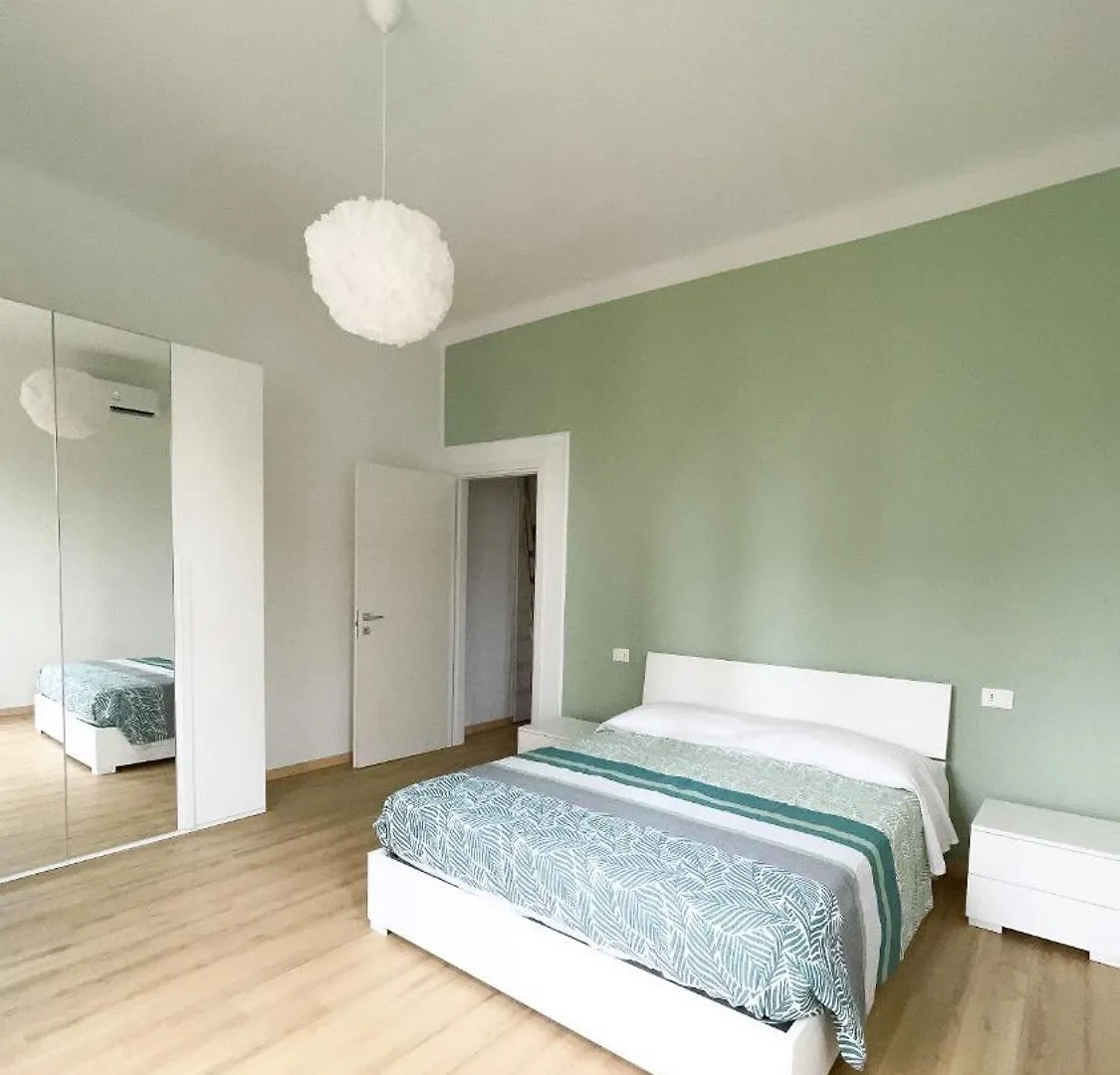 Bilo35 Monza - Policlinico, Centro, Stazione Fs Milano Apartment 0*,  Italy